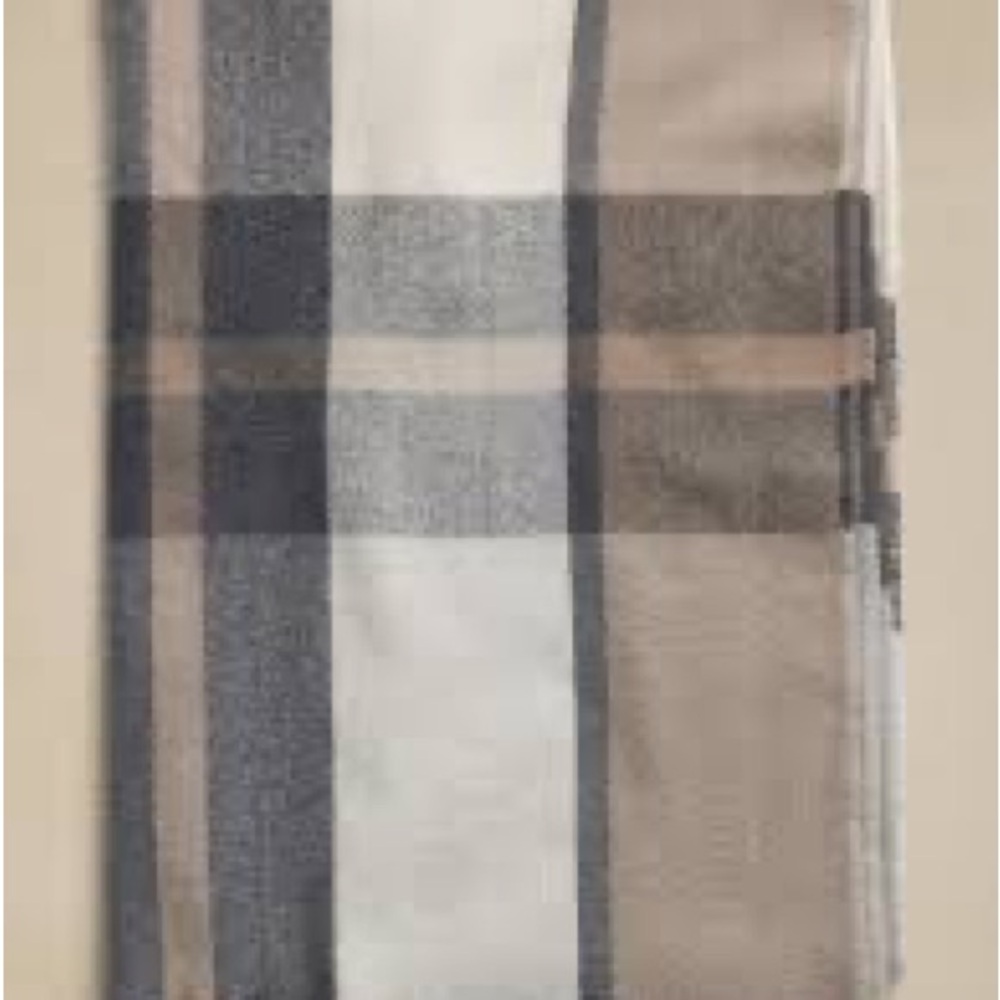 Plaid Scarf in Neutral Tones